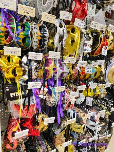 Loups et masques de carnaval toulouse